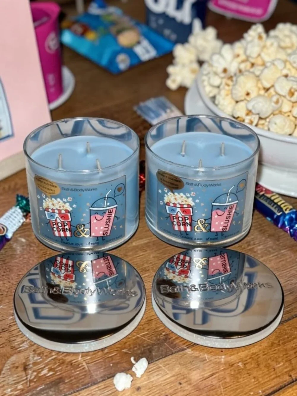 NEW*Bath & Body Works Popcorn & Slushie 3 Wick Candle Lot - Picture 2 of 3